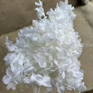 Pagode d'hortensias à feuilles moyennes, fleur stabilisée, décoration en forme d'éventail, bouteille flottante, bougie d'aromathérapie, fabriqué en Chine, emballage en boîte - Product Image 6