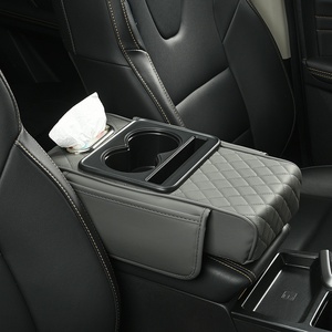 Boîte de rangement pour accoudoir central avant de voiture avec coussin rehausseur en cuir intégré, porte-gobelet et pochette de rangement pour mouchoirs pour les voyages en voiture - Product Image 6