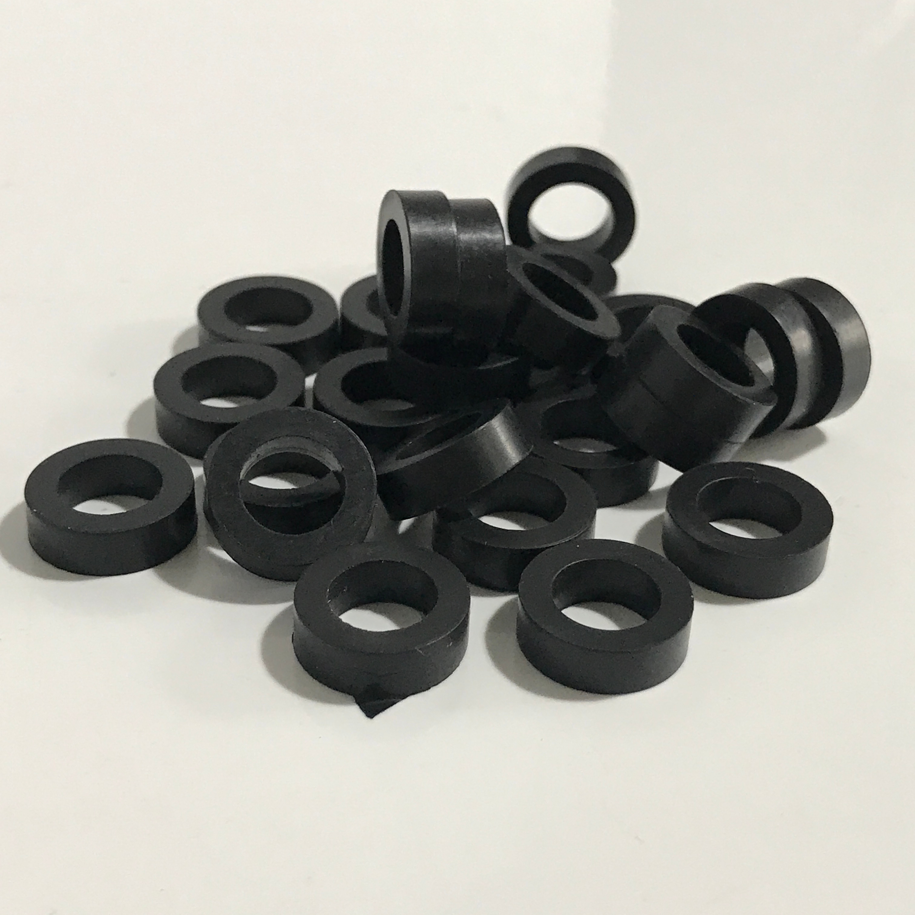 22020 Fuel Injector Repair Kit Rubber Seal 13.7*8.6*4.3mm