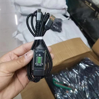 Kabel Data Pengisian Cepat 3-in-1 Transparan Nylon 100W dengan Layar Digital, Kompatibilitas 1-in-3 untuk Ponsel Huawei Android