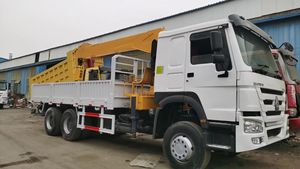 Gebrauchter Chinesischer HOWO 6x4 LKW-Kran 10 Tonnen 16 Tonnen 30 Tonnen Kran in Gutem Zustand zu Günstigem Preis - Product Image 4