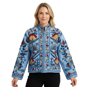 Veste courte réversible matelassée respirante pour femme, unisexe, automne-hiver, écologique, broderie Suzani, coton tricoté à la main - Product Image 1