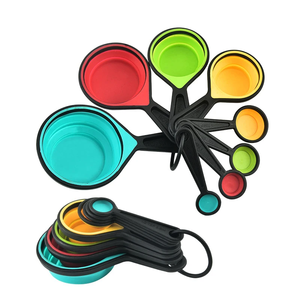 Juego de cucharas medidoras de silicona plegables y coloridas, juego de cuatro cucharas medidoras de silicona para repostería, 4 piezas para cocina - Product Image 1