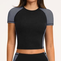 T-shirt pour femme à empiècements contrastés, respirant, léger, à séchage rapide, manches courtes raglan ajustées, haut de sport pour yoga, course en plein air