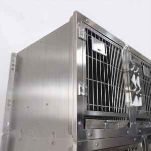 Cage modulaire moderne en acier inoxydable pour animaux de compagnie - Grade médical, 3 tailles, portes respirantes verrouillables avec fermeture à bouton pour usage clinique - Product Image 3