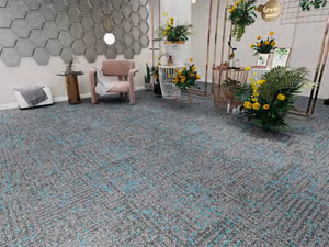 Alfombras Modulares Antideslizantes de PP para Decoración de Oficinas y Hogares - Diseño de Última Generación - Product Image 4