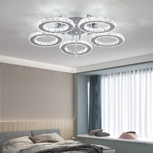 Lampada da soffitto a LED moderna a 5 anelli di cristallo per l'illuminazione del soggiorno della camera da letto - Product Image 2
