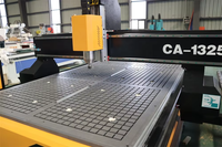 Machine de fraisage CNC 1325 avec table à vide 4 axes CA-1325 pour la fabrication de meubles en bois, MDF et aluminium