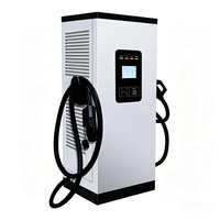 Station de recharge rapide pour véhicules électriques 60 kW, prise universelle de type 2, chargeur commercial pour véhicules électriques avec autorisation RFID, indice de protection IP65
