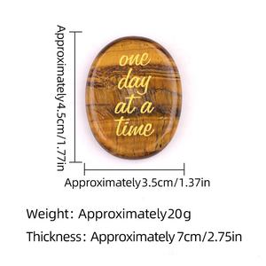 Agate en cristal naturel pierre semi-précieuse sculpture de Thanksgiving gravée un jour à la fois cadeau de pierre de cristal de palmier - Product Image 5