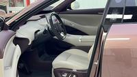 SUV Électrique d'Occasion YU7 MAX Modèle 2025, Édition 4x4 Haute Performance 690PS, Grande Autonomie 760KM, Rose sur Gris
