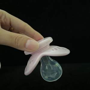 Sucette pour adulte en silicone intégral, grande taille, modèle 123, type conique, vente chaude pour le commerce extérieur, emballage individuel - Product Image 3