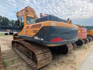 รถขุดตีนตะขาบอเนกประสงค์มือสองจากเกาหลี ยี่ห้อฮุนได รุ่น HX220HD เครื่องยนต์ยันม่าร์ ปั๊มเกียร์ ลูกปืน ปี 2023 สภาพดีเยี่ยม - Product Image 4