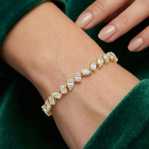 Bracelet en or exquis à double chaîne et diamants, élégant, avec grappe de formes variées, bijoux de fiançailles en diamants de laboratoire, cadeau d'anniversaire - Product Image 1