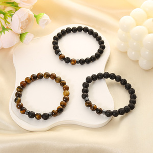 8MM di agata nera occhio di tigre pietra vulcanica con perline bracciale all'ingrosso <span class=keywords><strong>classici</strong></span> braccialetti di perline elasticizzati fatti a mano - Product Image 2