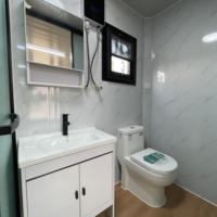 Maison préfabriquée moderne pliable en conteneur avec isolation par panneaux sandwich, maison mobile portable pour usage en villa et immeuble de bureaux