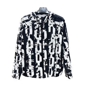 2025 Dropshipping Hochwertige Windbreaker-Jacken Bayern Fußballtrikot Fußballbekleidung Vollreißverschluss Leichte Wasserdichte Jacke - Product Image 1