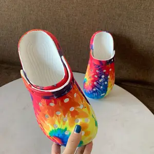 Bakiak Taman Jimat Sepatu Karet Murah Dasi Taman Desainer Dye Taman Sepatu Bakiak untuk Sepatu Wanita Sandal Bakiak