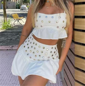 Verano moda tirantes Crop <span class=keywords><strong>Tos</strong></span> y minifaldas plisadas mujer Color sólido correa de espagueti camiseta sin mangas conjunto de 2 piezas - Product Image 4