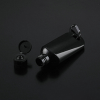 Bouteille vide en PETG noir avec bouchon à vis, porte-clés, mousqueton et clip de scellage à pompe pour désinfectant pour les mains ou médicaments liquides – Vente en gros