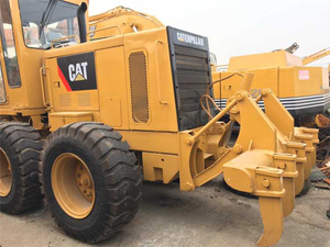 Niveleuse Caterpillar 120H d'occasion en stock avec système hydraulique d'origine pour le commerce d'exportation d'infrastructures de petite et moyenne taille - Product Image 2
