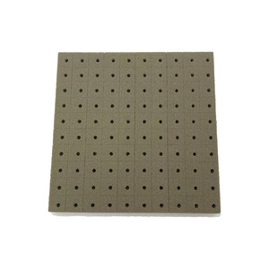 Cubos de Cultivo Hidropónico de Espuma Fenólica Pequeños con 90-98% de Espacio de Poros para el Desarrollo de Raíces de Cáñamo en Sistemas Hidropónicos Automáticos - Product Image 1