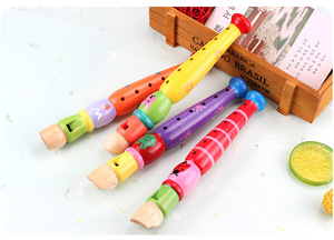 Couleurs motif en bois dessin animé flûte enfants enregistreur <span class=keywords><strong>6</strong></span> <span class=keywords><strong>trous</strong></span> piccolo jouer musique jouets flûte - Product Image 4