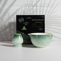 Bol à matcha et support pour fouet en céramique japonaise, ensemble de thé matcha en céramique de style japonais avec dégradé de fraises pour la cérémonie du thé