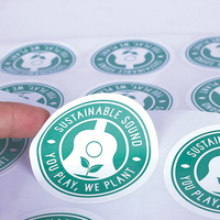 Autocollants en vinyle acrylique auto-adhésifs hautement personnalisés, imperméables, découpés à la forme, avec revêtement UV, qualité alimentaire, pour nouilles et lait