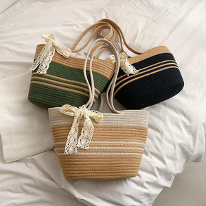 Sac fourre-tout tissé sur mesure, motif rayé en forme de coquille, boucle magnétique, usage quotidien, printemps 2023 - Product Image 2