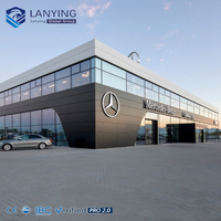 Edificio Prefabricado de Acero para Salón de Exposiciones de Automóviles, Moderno Salón de Exhibición de Autos con Muro Cortina de Vidrio y Panel Sándwich