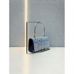 水钻钱包闪亮包银色钻石钱包女式升级晚宴舞会水钻手提包流浪汉包 - Product Image 1