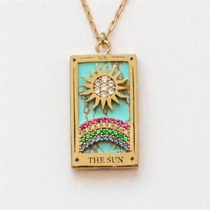 エナメル金メッキ銅合金マイクロインレイ繊細なジルコンストーン月太陽星タロットファッションジュエリー女性用ペンダントネックレス - Product Image 5
