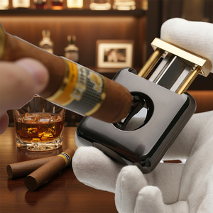 JIFENG JF-J88 Nuovo Design Taglia Sigari Portatile in Metallo Quadrato con Lama Affilata e Supporto - Product Image 3