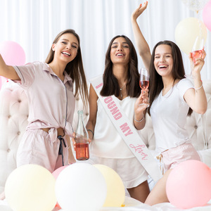 Écharpe de demoiselle d'honneur « J'ai trouvé mon amoureux » pour la Saint-Valentin, la fête prénuptiale, les décorations de fête pour future mariée, les cadeaux et les faveurs en satin - Product Image 2