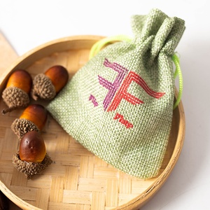 Bán Buôn Tùy Chỉnh Thiết Kế Logo Giá Rẻ Khuyến Mãi Túi Quà Tặng Vải Bố Túi Cà Phê Đay Túi Quà Tặng Đóng Gói Dây Rút - Product Image 4