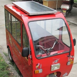 Controlador Solar Eléctrico de 300W para Vehículos Eléctricos y Triciclos, con Panel de Generación Solar de 48V/60V/72V y Carga de Batería Tipo MPPT - Product Image 3