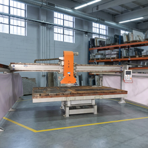 Table élévatrice à 80 degrés, scie à pont industrielle pour la découpe de dalles de granit, de marbre et de quartz - Product Image 1