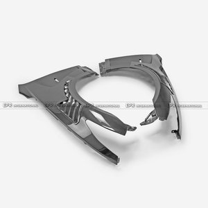 Guardabarros Delantero Ventilado Tipo EPA ATTK para Infiniti G37 Coupé (con Ventilación Superior) Guardabarros de Carbono G37 - Product Image 2