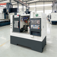Tour-fraiseuse CNC 5 axes de haute précision avec lit plat et broche de machine-outil pour le tournage des métaux
