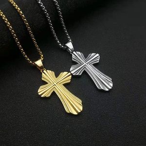 Collier pendentif croix en acier inoxydable unisexe, bijoux religieux, cadeau, pendentifs de mode, breloques, design thématique - Product Image 1