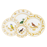 Service de table de luxe en céramique à bord doré, motif oiseaux, assiettes en porcelaine fine personnalisées, tasses à thé et café avec soucoupes, ensemble de vaisselle