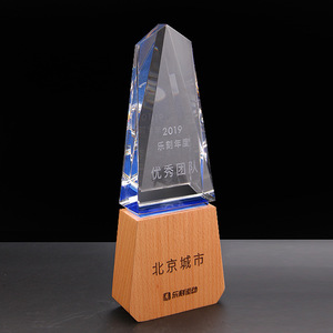 Trofeo de Cristal con Base de Madera, <span class=keywords><strong>Obelisco</strong></span> con Temática Artística Personalizada, Venta al Por Mayor de Fábrica Pujiang - Product Image 3