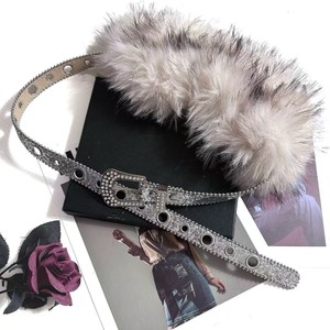 <span class=keywords><strong>Ceinture</strong></span> pour <span class=keywords><strong>femme</strong></span> en fourrure <span class=keywords><strong>argentée</strong></span> ornée de strass, <span class=keywords><strong>ceinture</strong></span> brillante en peluche, nouvelle <span class=keywords><strong>ceinture</strong></span> tendance Y2K polyvalente avec boucle à ardillon et œillets - Product Image 4