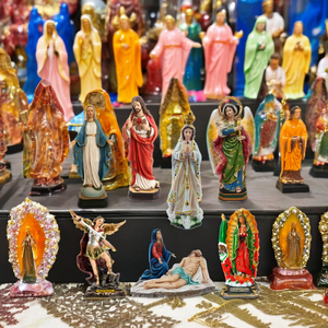 Custom Hot Sale Catholic Folk Art Style Polyresin <strong>Religious</strong> <strong>Statues</strong> <strong>Wholesale</strong> <strong>Religious</strong> Items Christian Decor