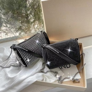Bolso <span class=keywords><strong>Bandolera</strong></span> de Estilo Extranjero con Detalles de Perforación - Product Image 4