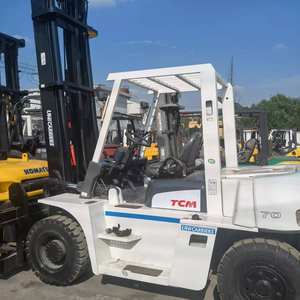 Montacargas Usado de 7 Toneladas con Motor Diésel Isuzu, Transmisión Manual, TCM FD70, Fabricado en Japón, Mástil de Dos/Tres Etapas - Product Image 6