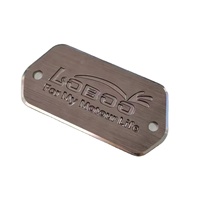 Étiquette personnalisée en métal de mode en Chine, étiquette gravée avec logo de marque, plaque signalétique en aluminium anodisé