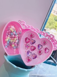 Coffret Cadeau d'Accessoires pour Enfants : Kit DIY de Bracelets, Colliers et Bagues Perlés – Thèmes Cœur, Nœud et Lapin – Pour Filles de 3 à <span class=keywords><strong>10</strong></span> <span class=keywords><strong>ans</strong></span> et plus – <span class=keywords><strong>Bijoux</strong></span> pour Enfants - Product Image 5
