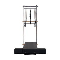 Tour de Pilates murale complète avec lit d'entraînement et accessoires pour studio de yoga